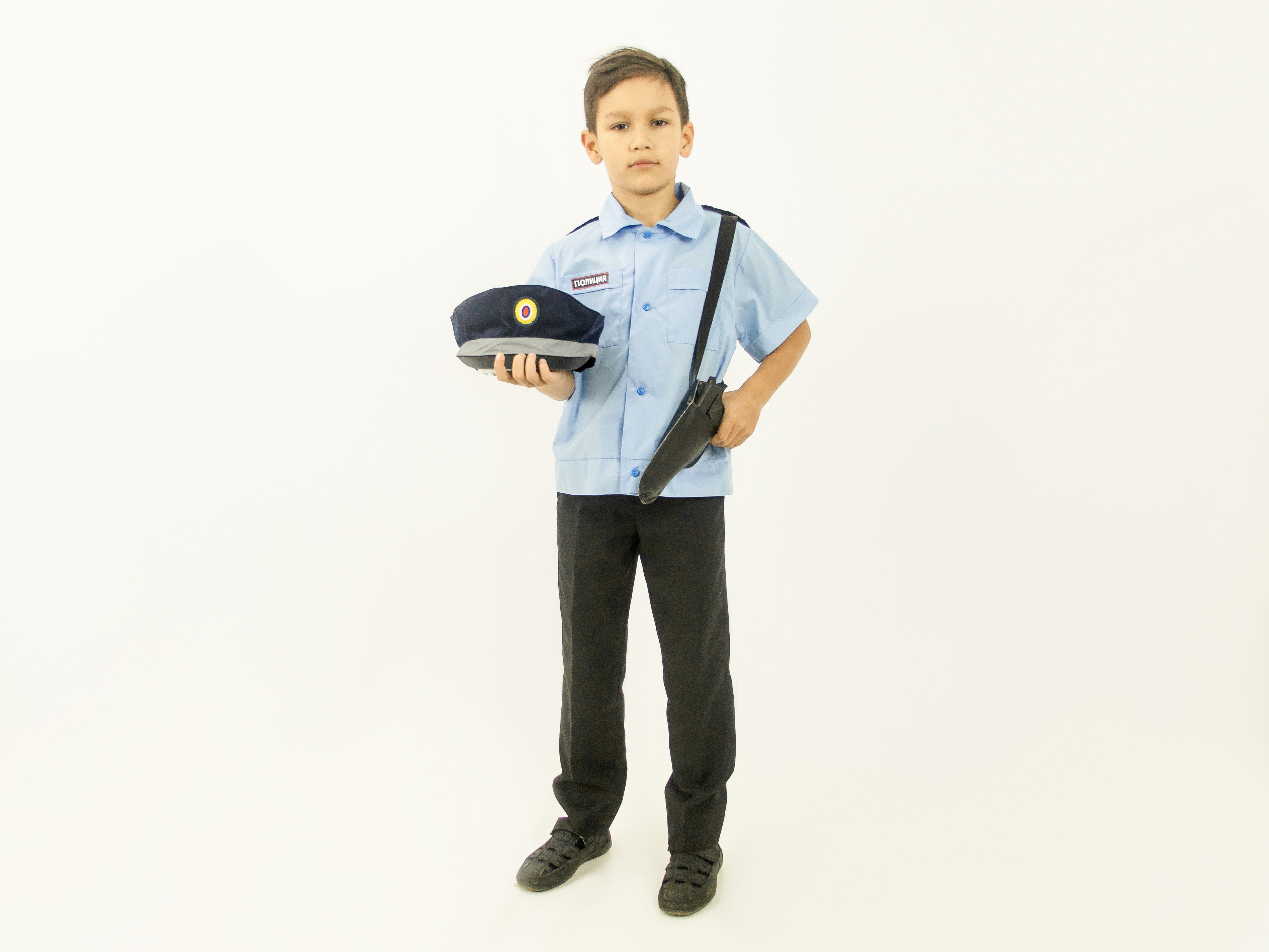 Police officer (shirt + cap + holster)