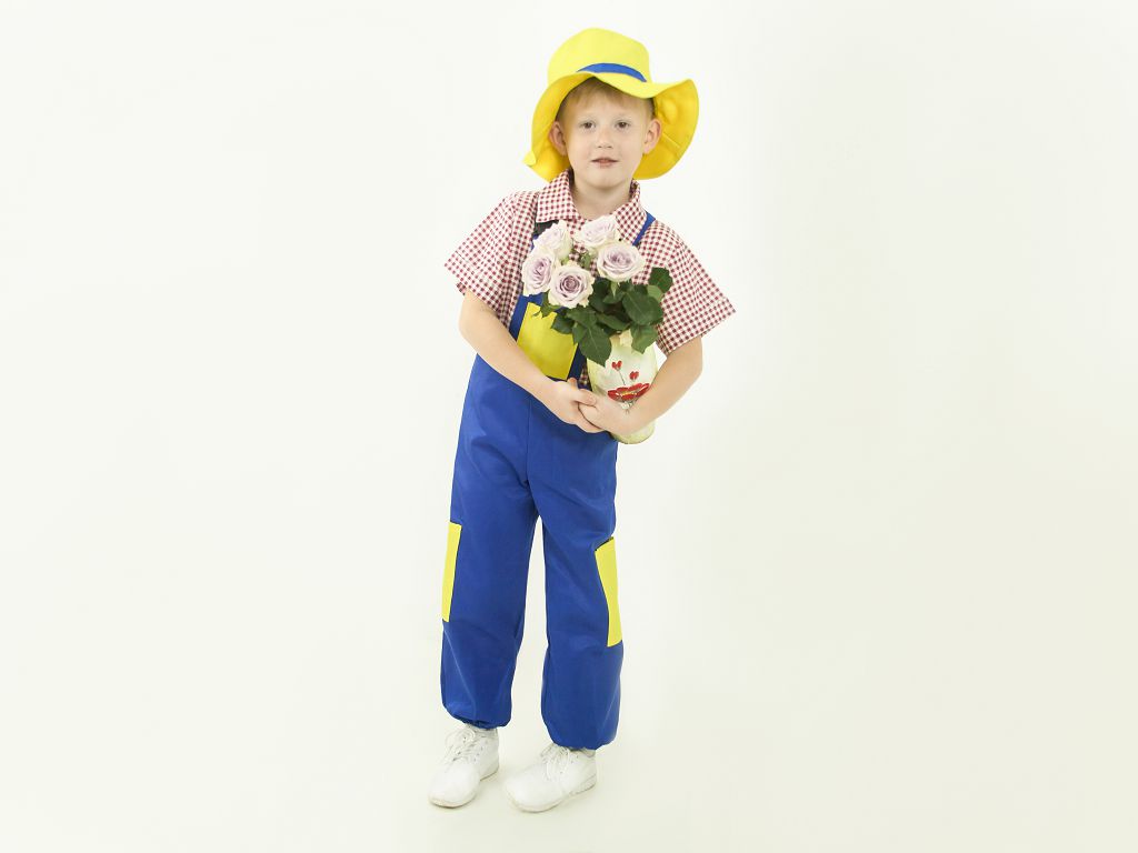 Gardener (overalls + shirt + headpiece)