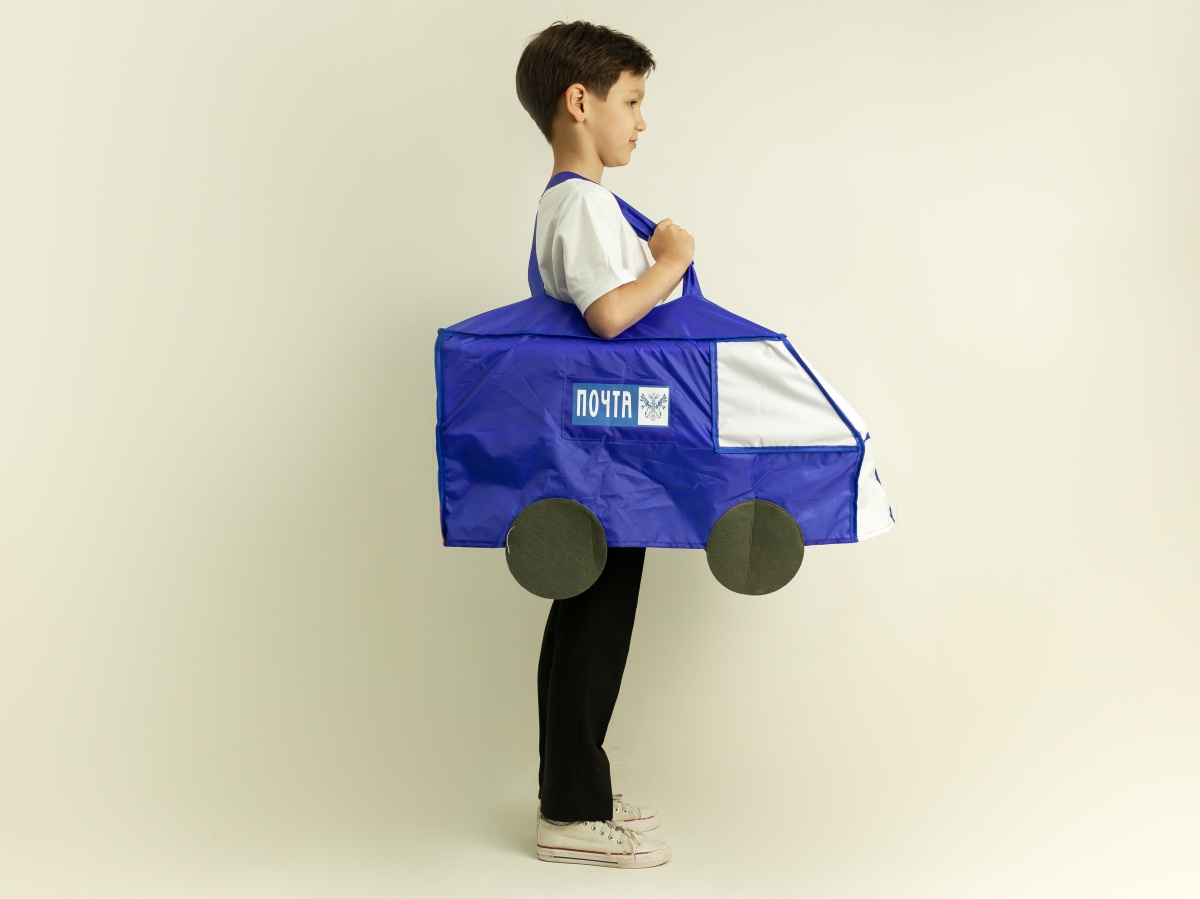 Wireframe car "Postal service"